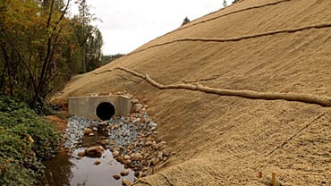 Erosion Control Netting, Straw Blankets